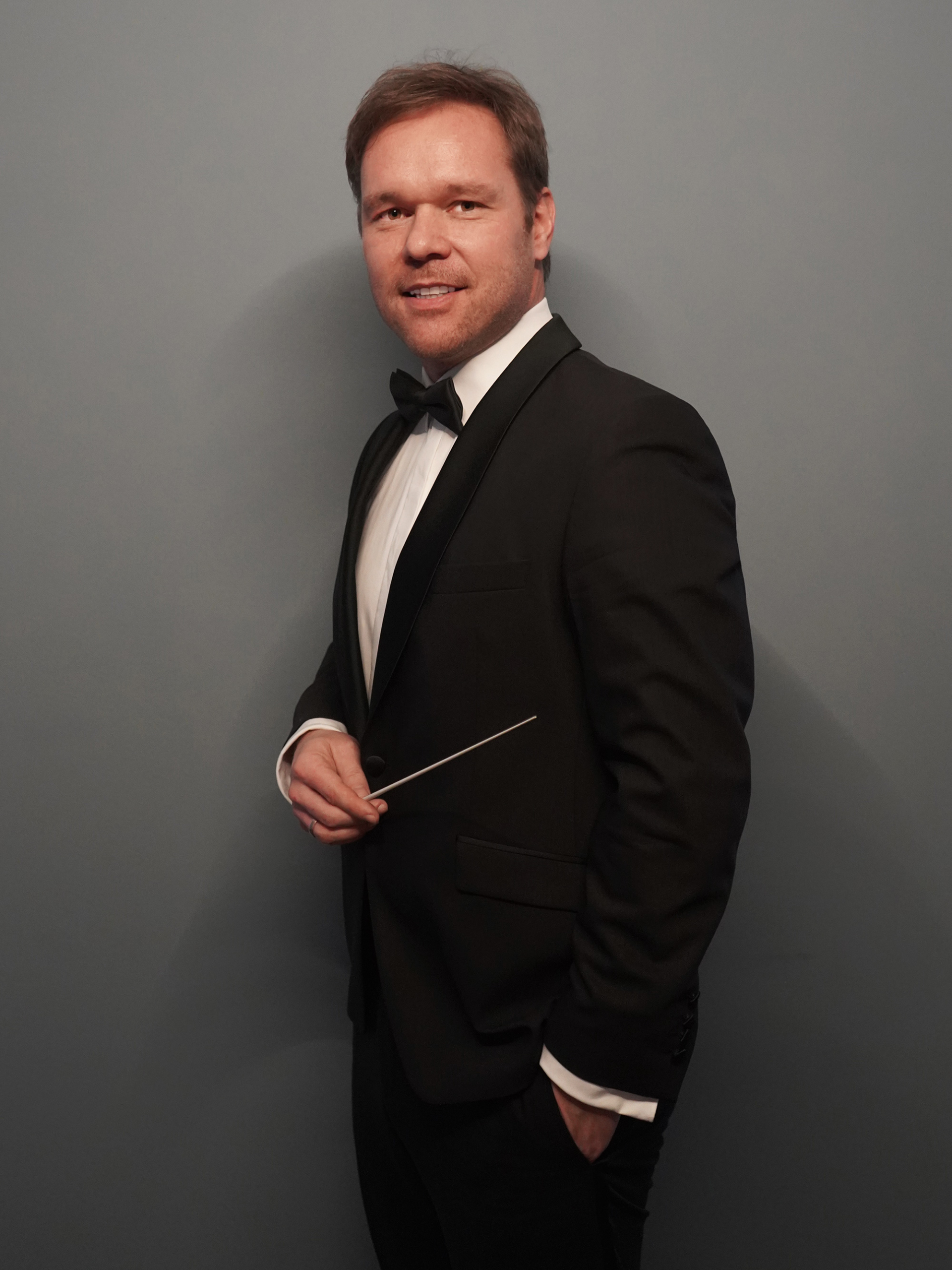 Alex Johansson, conductor